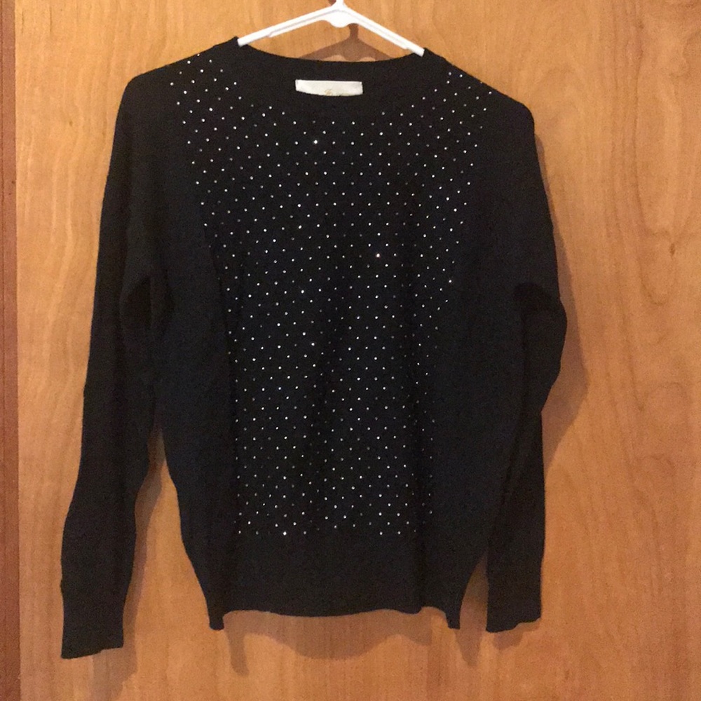 Beautiful NWT sweater